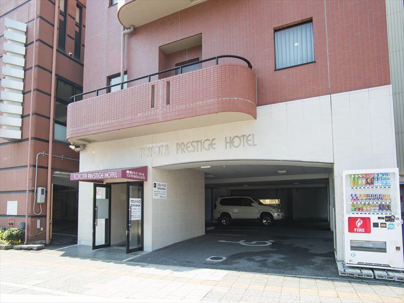 Toyota Prestige Hotel Exteriör bild